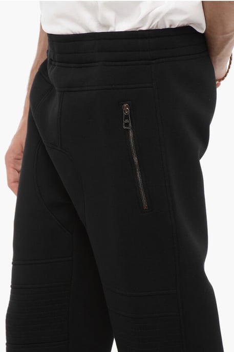 Eng geschnittene Jogginghose mit Kordelzug in der Taille in Schwarz - Image 3