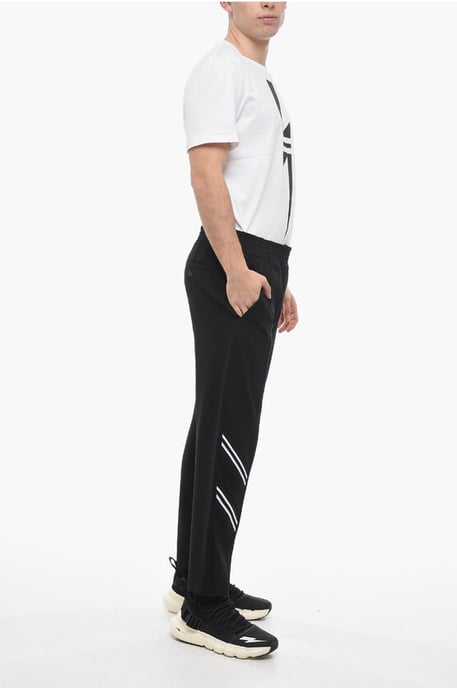 Neil Barrett Jogginghose REM + VARSITY mit kontrastierendem Seitenband, Sweatmaterial - Schwarz - Image 4