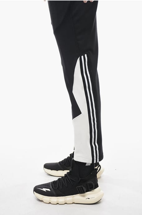 Neil Barrett Skinny Fit MODERNIST Sweatpants mit Kontrastdetails - Schwarz - Image 3