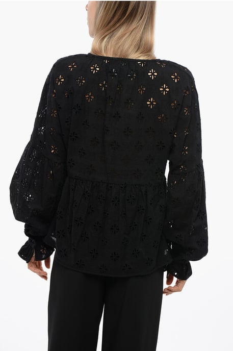Geschnürte Bluse SBERTOLI mit Broderie Anglaise in Schwarz - Image 2