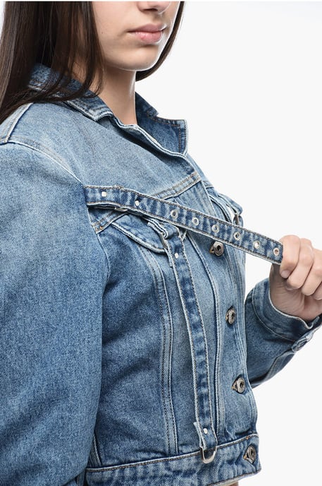 Jeansjacke im verkürzten Schnitt mit Harness-Detail in Blau - Image 3