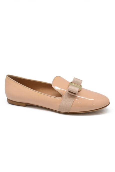 Salvatore Ferragamo Scotty Loafer Beige - Image 3