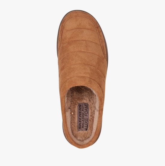 Skechers Relaxed Fit: Murette Garvanza Microfaser Herren Hausschuhe in Beige - Image 2