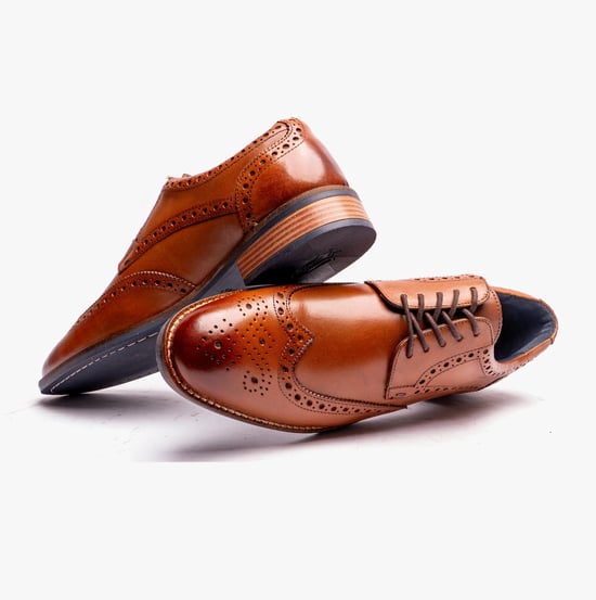 Hush Puppies Dustin Herren Brogues Schuhe Beige - Image 4