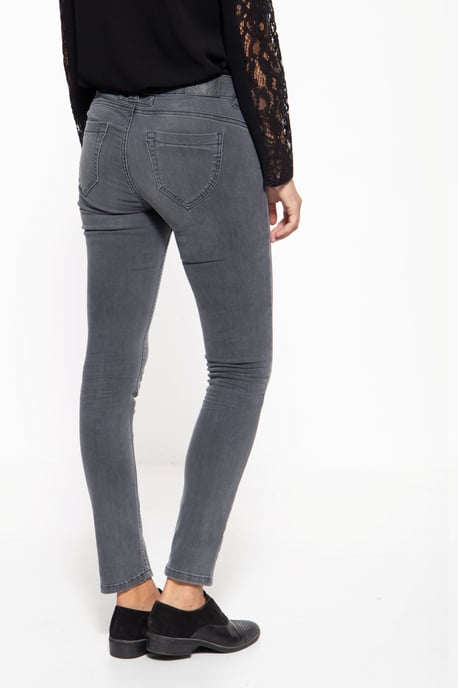 Amor, Truth & Trust Damen ATT JEANS Damen 5-Pocket Jeans mit Strukturstickerei am Tascheneingriff Venus grau - Image 3