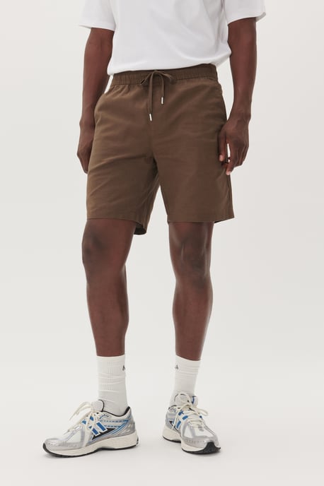 Shorts Gerade Passform dark brown - Image 5