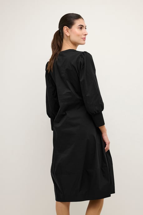 Kleid Weibliche Silhouette black - Image 5