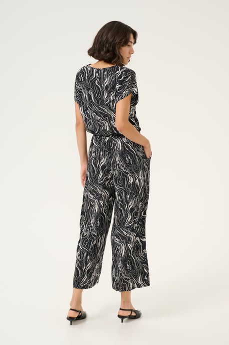 Overall Loose fit - Image 3