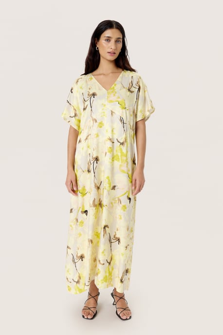 Kleid Gerade Passform French Vanilla Floral Print cream - Image 1