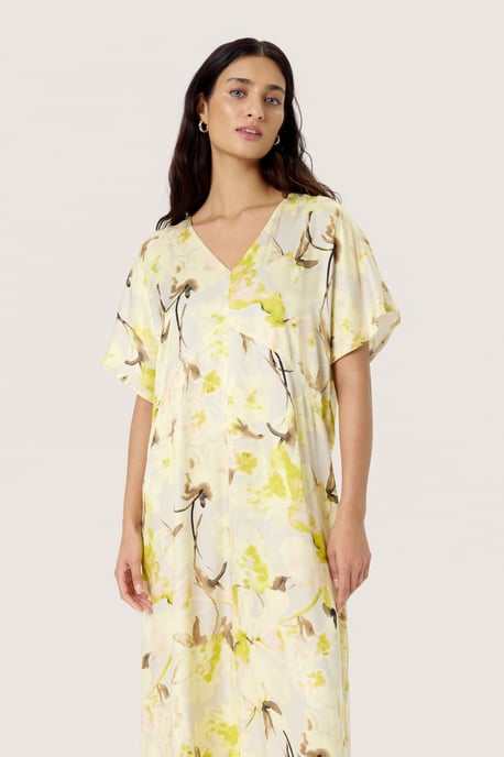 Kleid Gerade Passform French Vanilla Floral Print cream - Image 3