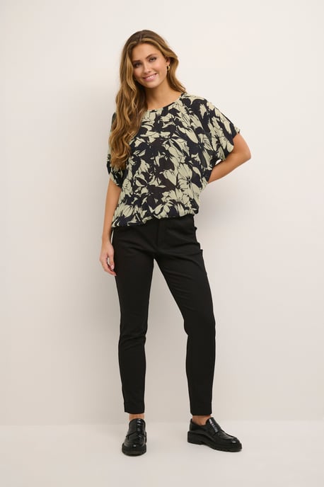 Kurzarm-Bluse Relaxed fit Sand/Black Flower floral - Image 2