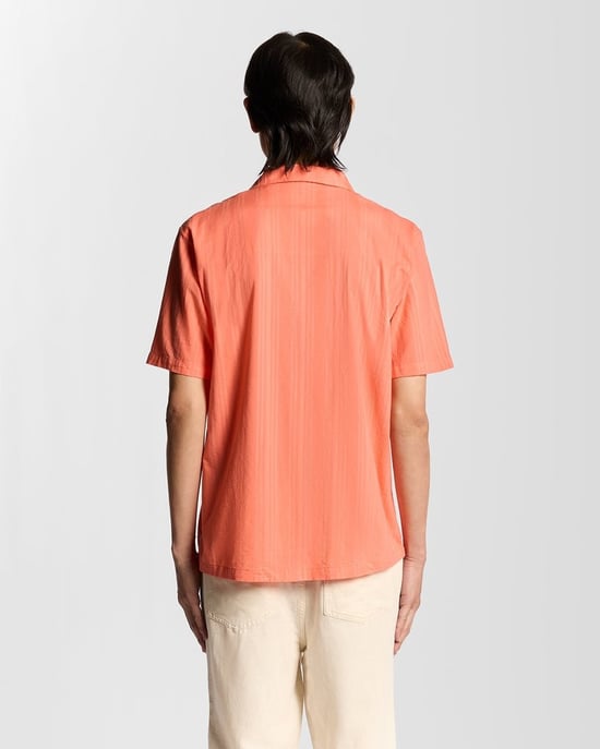 Lyle & Scott Resort-Hemd mit Broderie-Muster – Koralle - Image 4