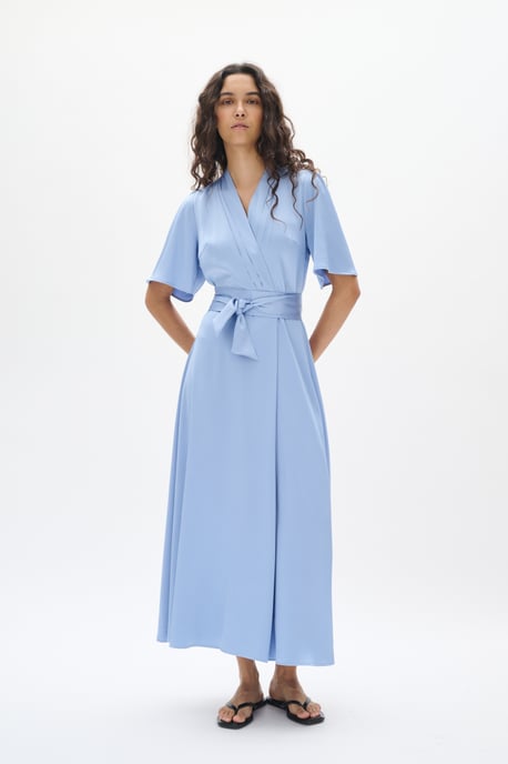 Kleid Feminine Form Blue Serenity - Image 4