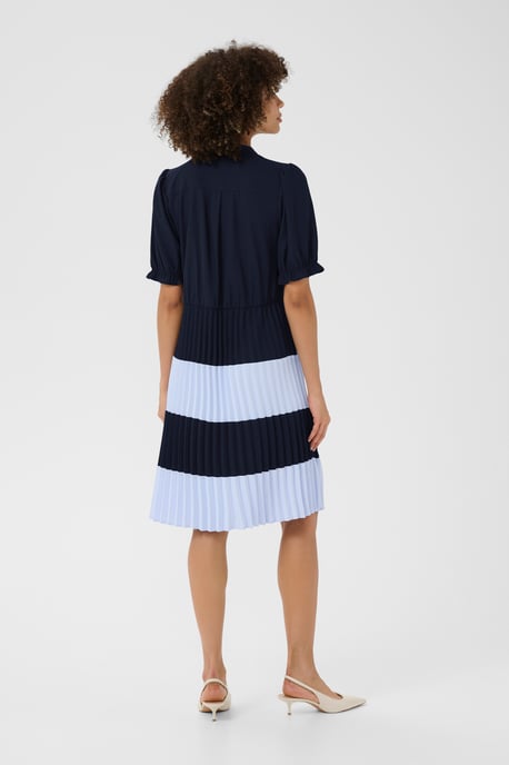 Kleid Feminine - Image 4
