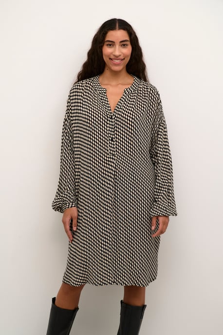 Kleid Oversize fit black white - Image 3