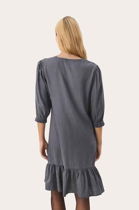 Kleid Feminine Form - Image 3