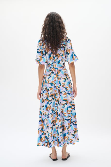 Kleid Feminine Form - Image 5