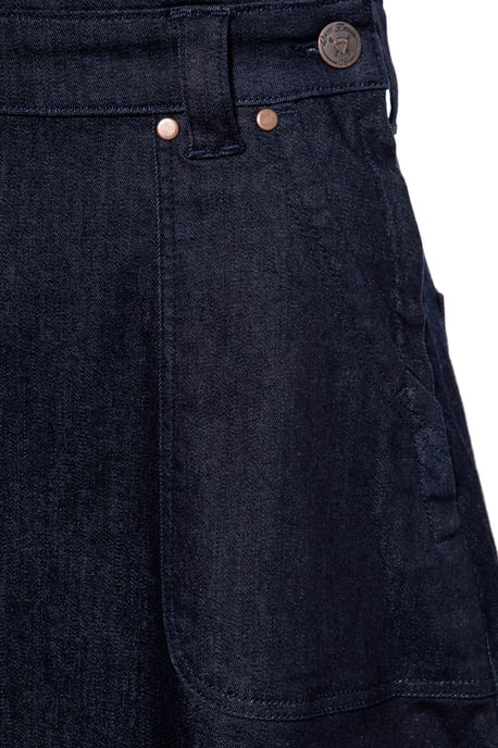Queen Kerosin Damen Süßer Latzrock aus Denim in Workwear-Optik Denim - Image 5