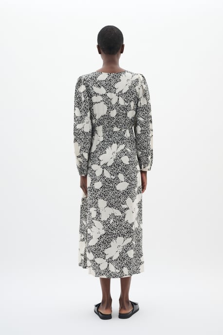 Kleid Gerade Passform - Image 4