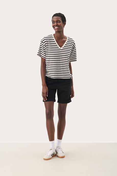T-shirt Lockere Passform Black and Eggnog Stripe black white - Image 1