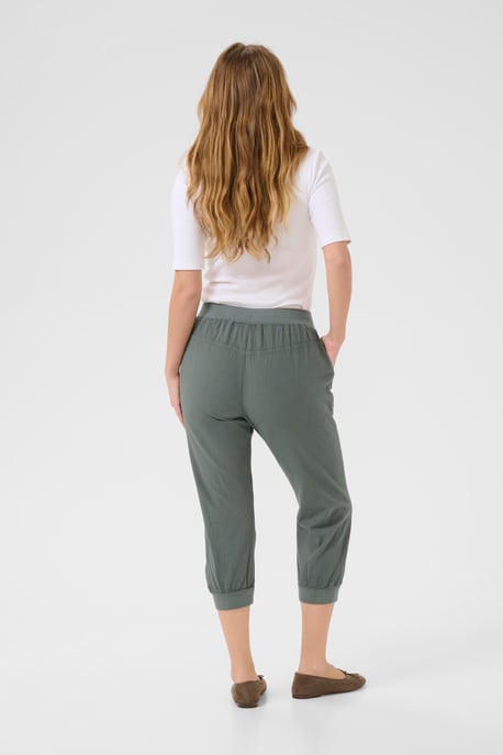 Caprihose Regular fit Balsam Green - Image 3