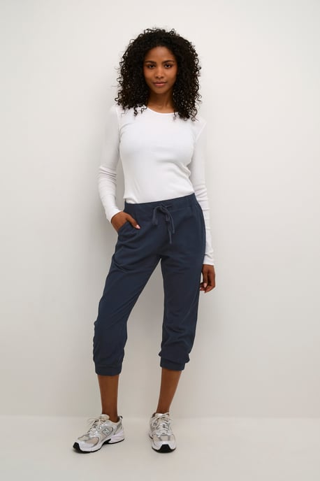 Caprihose Regular fit Midnight Marine - Image 3