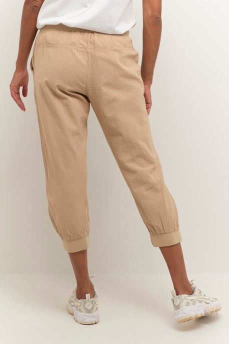 Caprihose Regular fit Classic Sand - Image 4