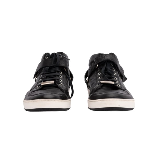 Schwarz-weiße Sneaker – 10er - Image 2