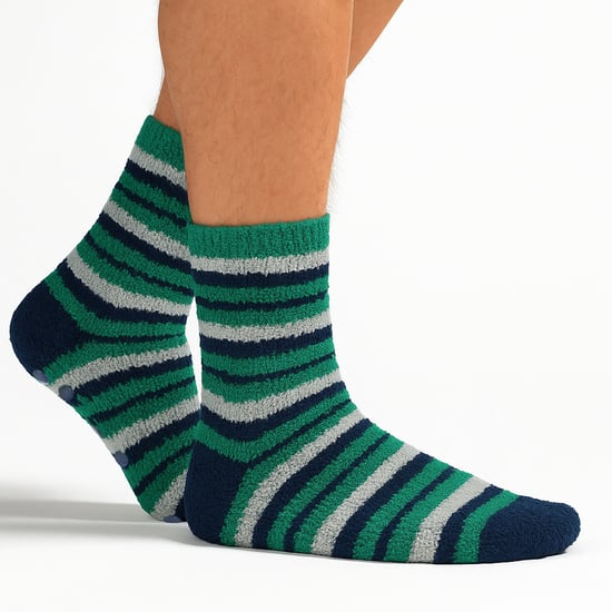 4er-Pack Herrenschlafsocken aus weichem, flauschigem Material mit rutschfesten Sohlen - Image 3