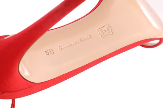 Gianvito Rossi Portofino 100 mit Kristallen verzierte rote Satin-Sandalen - Image 6