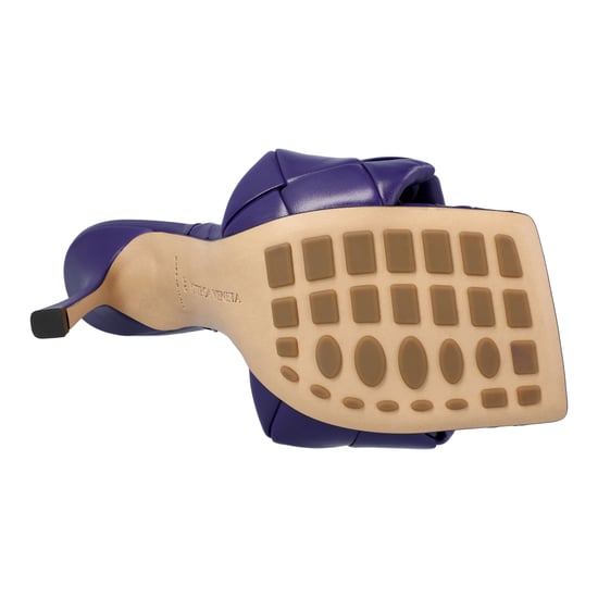 Bottega Veneta Damen Lido Padded Mule aus lila Lammleder - Image 4