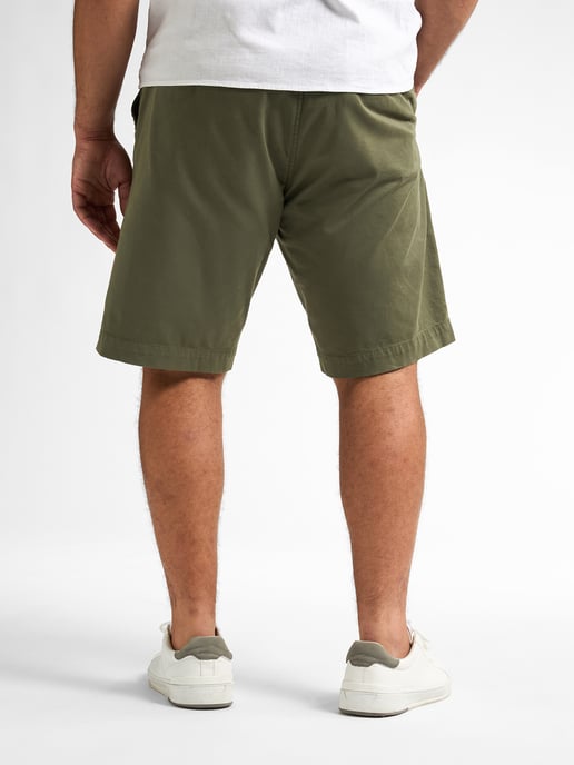 Petrol Industries - Plus Size Chino Short mit Gürtel Waveview Herren - Grün - Image 4