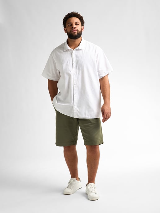 Petrol Industries - Plus Size Chino Short mit Gürtel Waveview Herren - Grün - Image 5