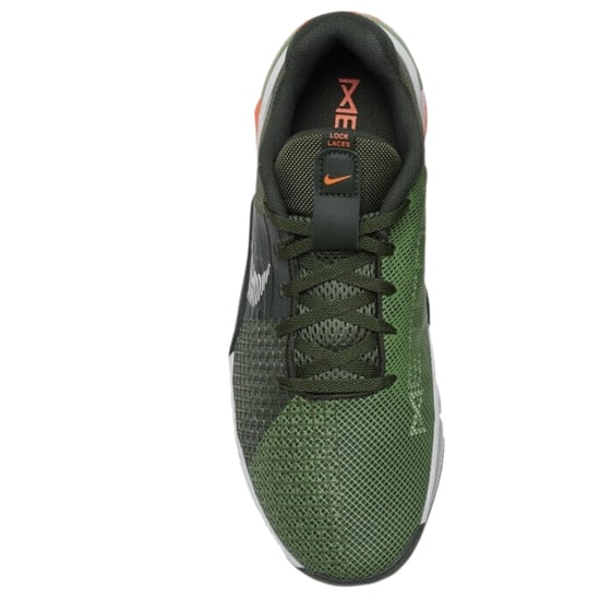 Nike - Metcon 8 - Sneaker In Khakigrün - Image 4