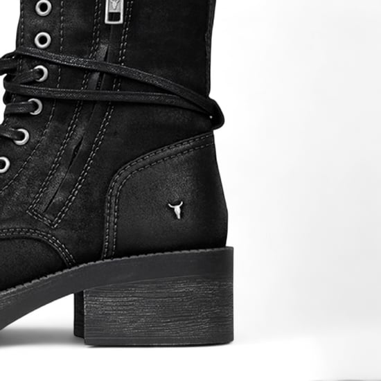 Windsorsmith Damen-Kampfstiefel aus schwarzem Wildleder, halbhohe Schnürstiefeletten, Bikerschuhe – Gather - Image 6
