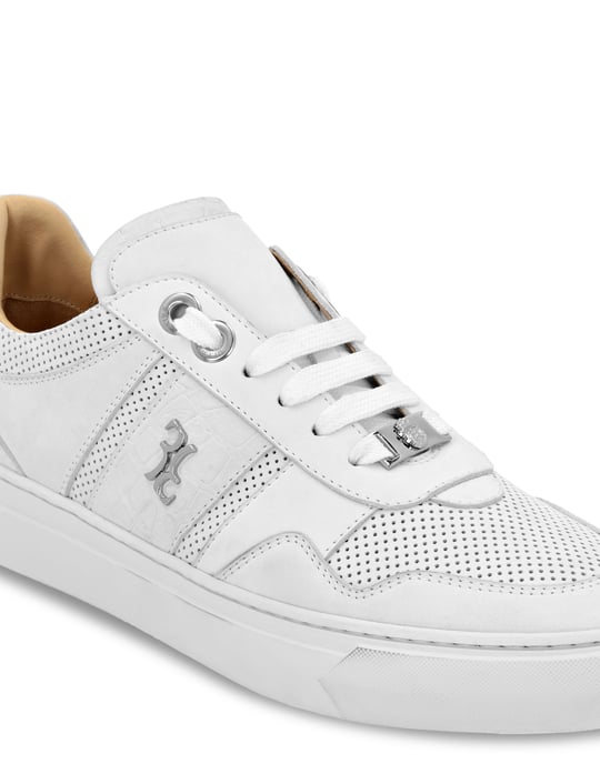 Low-Top Turnschuhe - Image 4