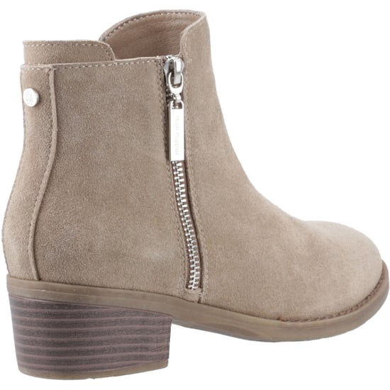 Hush Puppies Ingrid Damen Wildleder Stiefeletten mit Absatz in Taupe - Image 2