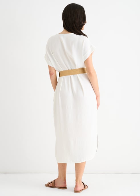 Weißes Air Flow Kleid mit Gürtel und Übergröße - Image 4