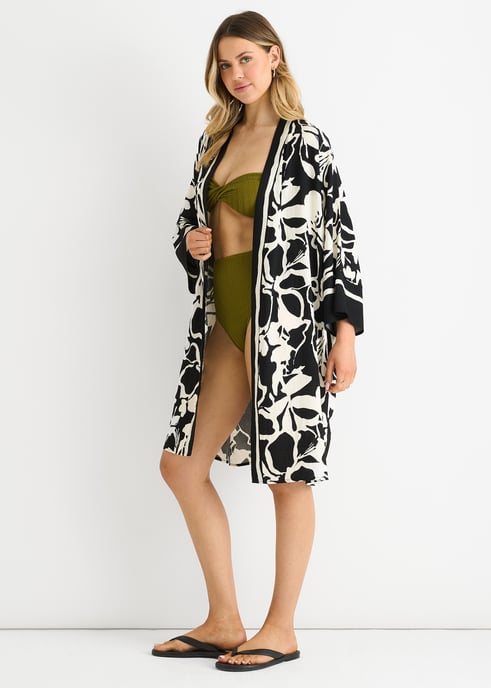 Schwarzer Sommerrand bedruckter Strand Kimono - Image 3