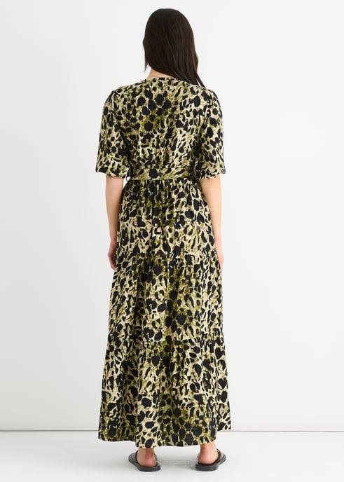 Grünes Skater-Maxikleid mit Tiermotiv in Wickeloptik - Image 4