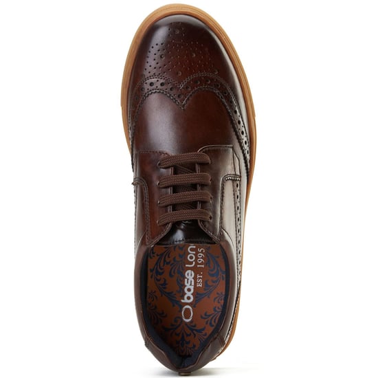 Base London Clapton Lederschuhe Für Männer In Verbranntem Braun Mit Brogue Muster - Image 4