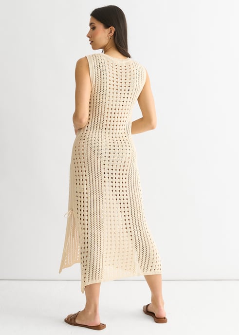 Beigefarbenes gehäkeltes Strick-Bodycon-Midi-Dress - Image 4