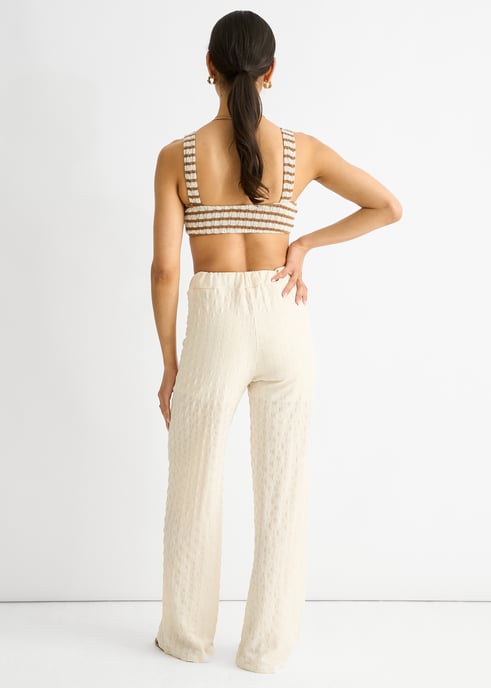 Beige Strukturierte Hose mit elastischem Bund und ausgestelltem Bein - Image 4