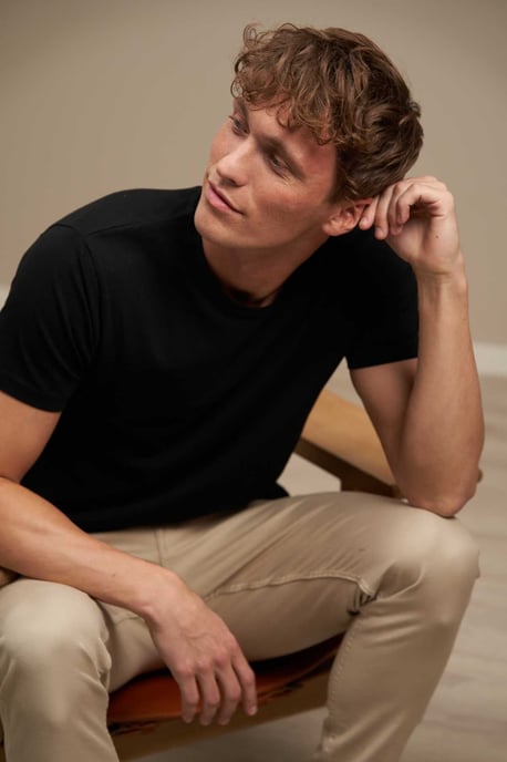 Bio-Basic-T-Shirt - Schwarz - Image 2
