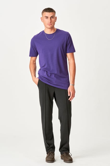 Bio Basic T-Shirt - Lila - Image 3