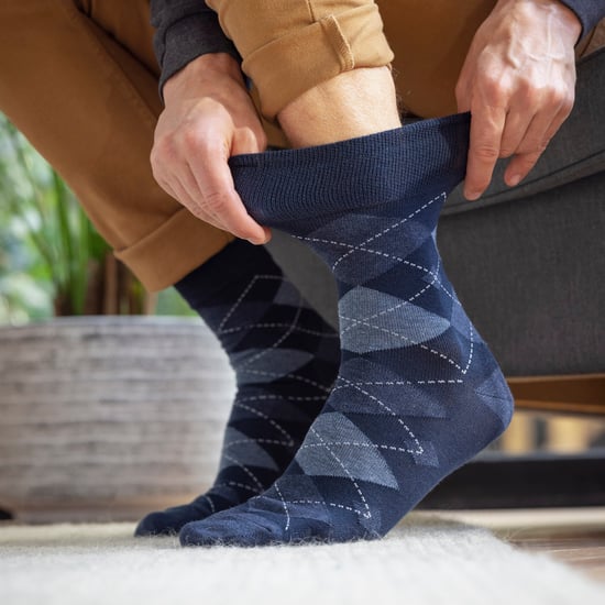 12 Paar Herren Sanfte-Grip Weichbundsocken | Extra breite nicht-elastische Socken - Image 5