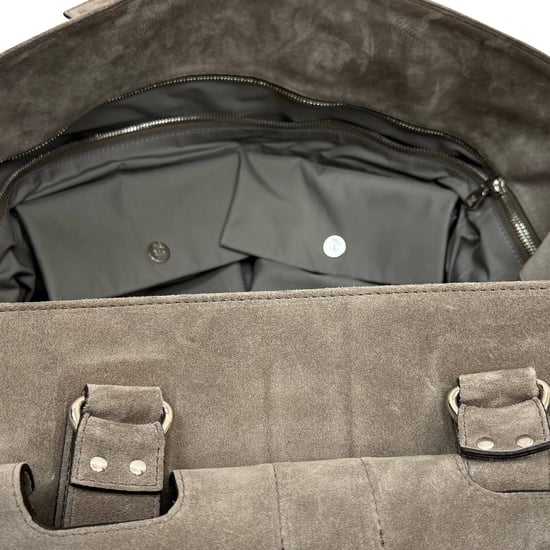 Brunello Cucinelli Weekend Bag aus grauem Wildleder - Image 3