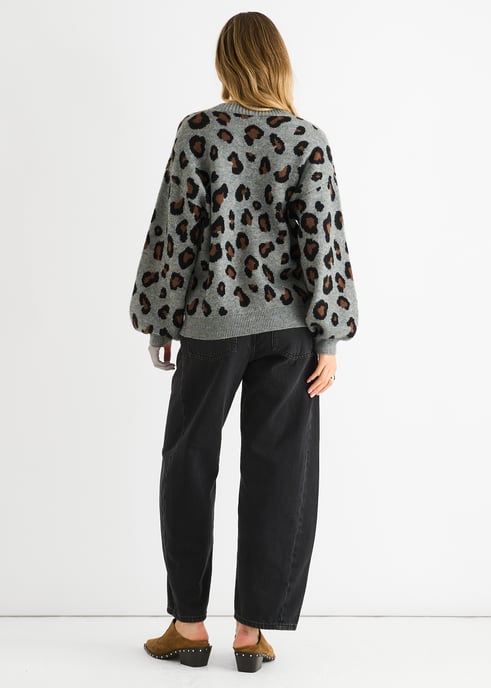 Graue kurze Strickjacke mit Tiermuster - Image 4