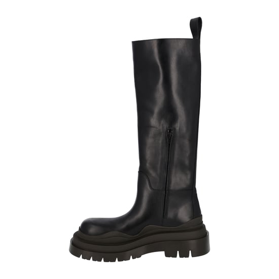Bottega Veneta Tire Boot aus Kalbsleder in Schwarz - Image 2