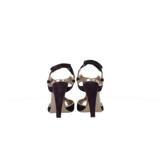 Valentino Garavani – Zweifarbige Sandalen mit Knöchelriemen aus violettem Wildleder - Image 4